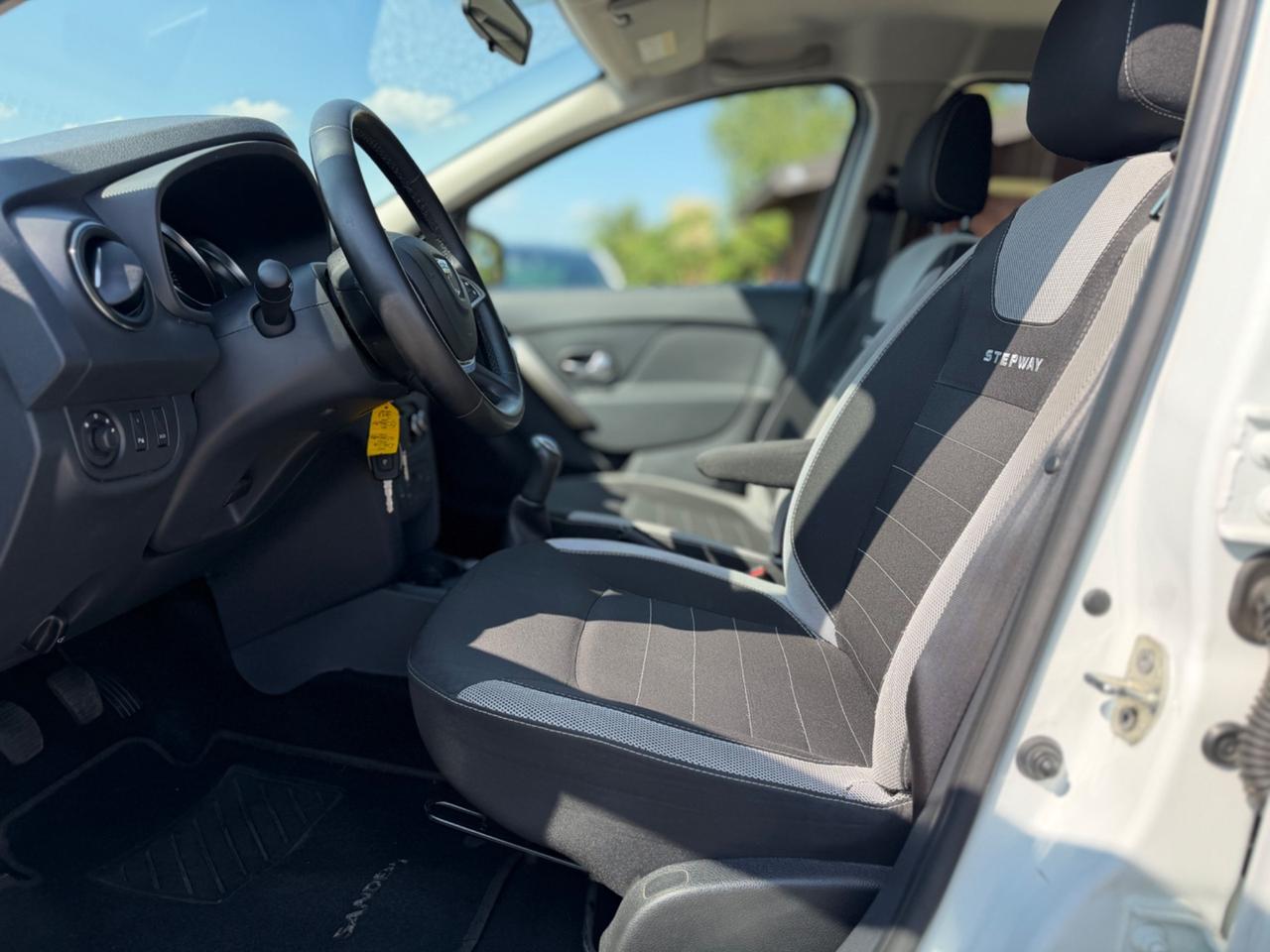 DACIA SANDERO STEPWAY GPL (99.000KM)