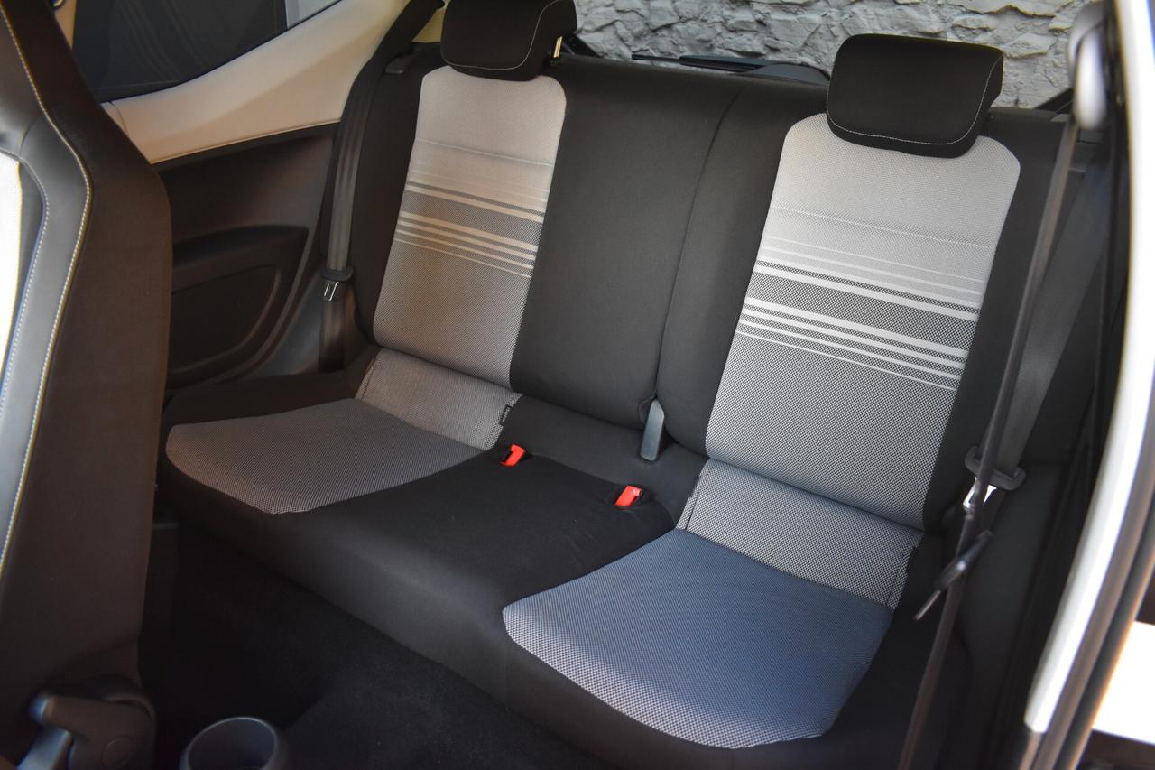 Volkswagen up! 1.0 75Cv Black Line 69.000 Km!!