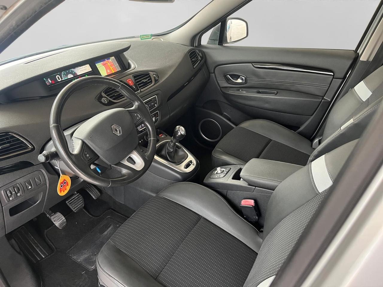 Renault Scénic X-Mod 1.5 dCi 110 7 POSTI Luxe