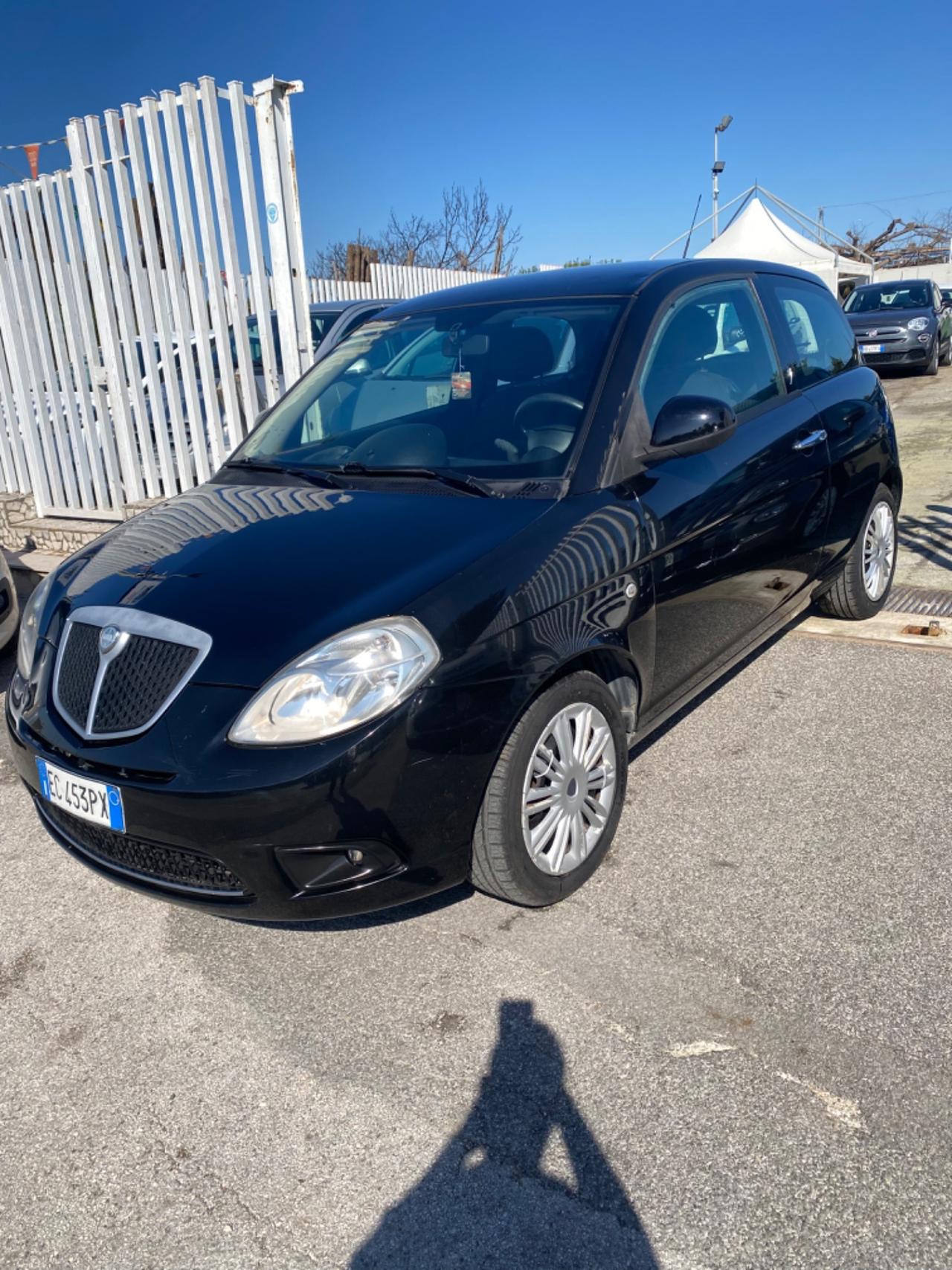 Lancia Ypsilon 1.2 Diva