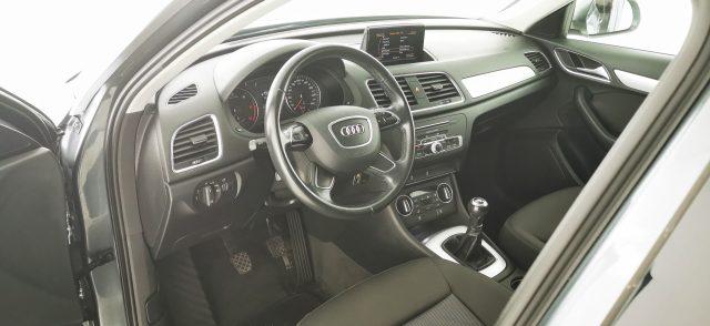 AUDI Q3 2.0 TDI 120 CV Business