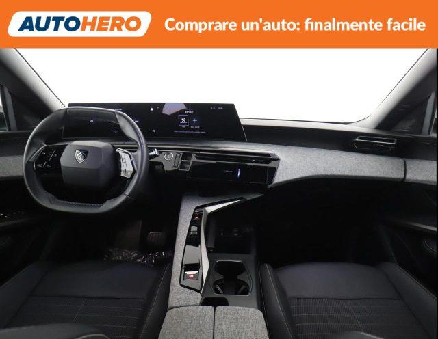 PEUGEOT 3008 Hybrid 136 e-DCS6 Allure
