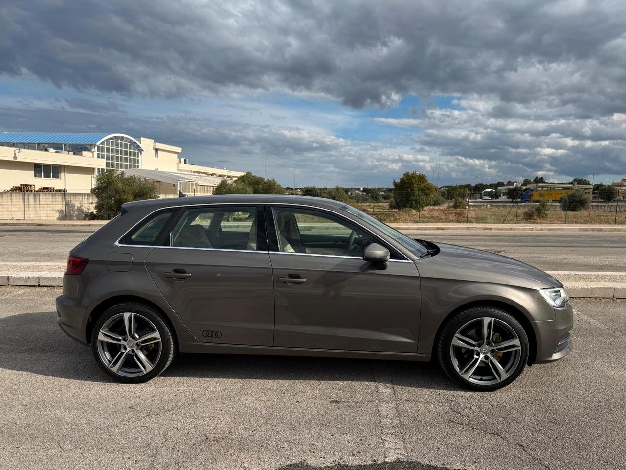 Audi A3 SPB 2.0 TDI 150 CV clean diesel quattro edition