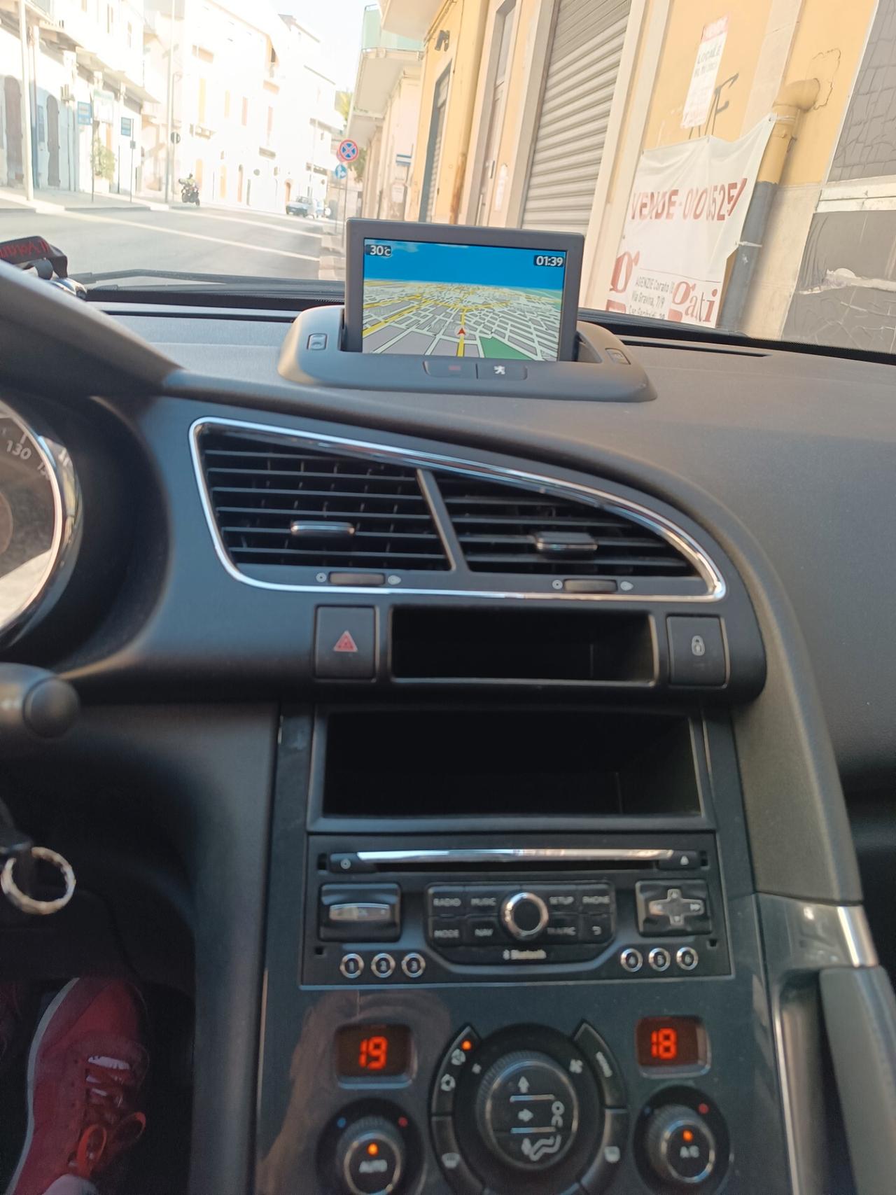 Peugeot 3008 BlueHDi 120 CV BUSINESS FULL OPTIONAL