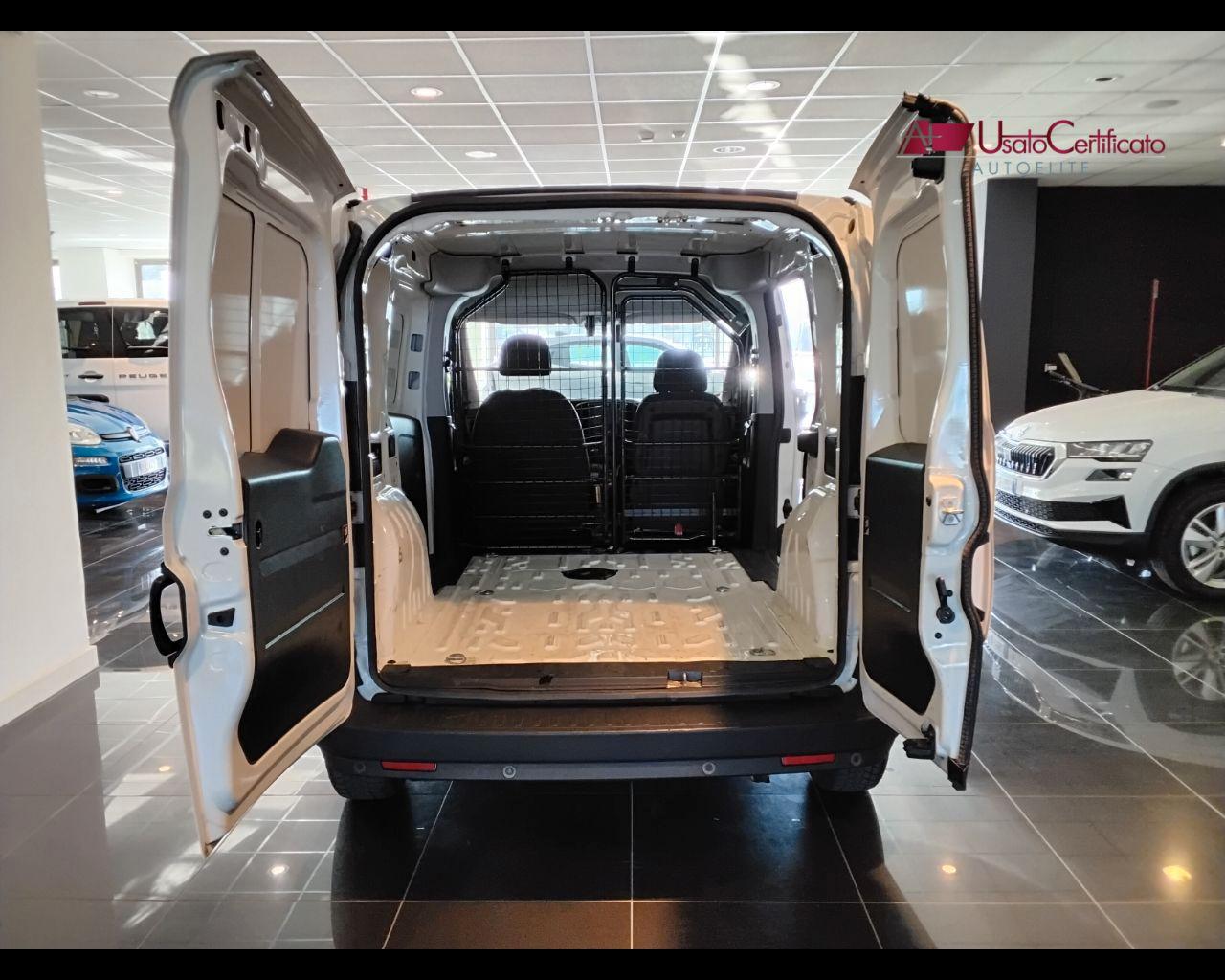 FIAT Doblò 1.6 MJT 105CV S&S PC-TN Cargo Business