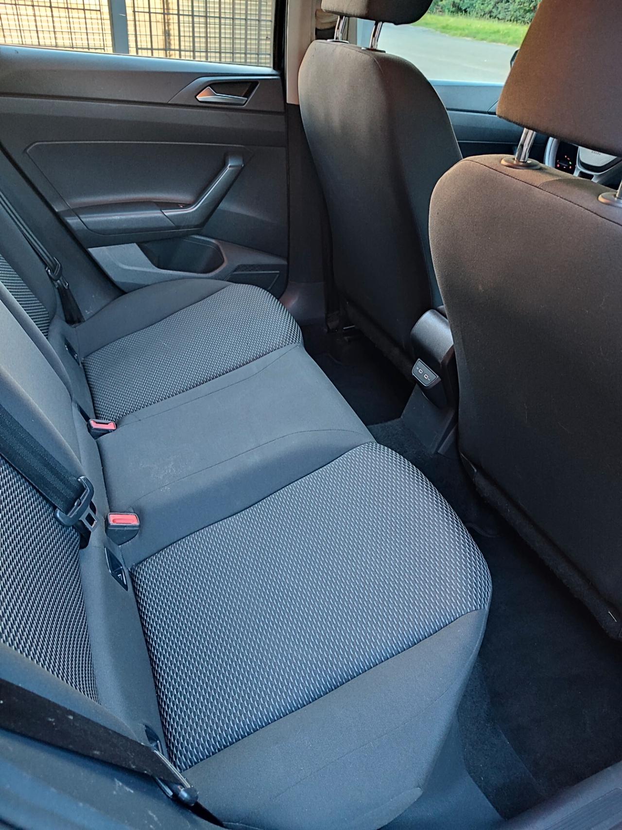 VOLKSWAGEN POLO DEL 2021 TGI A METANO DI CASA