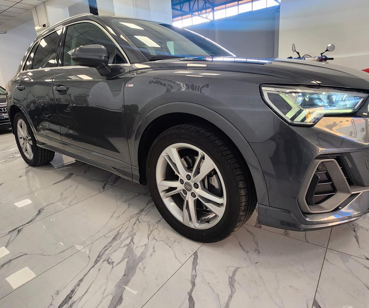 Audi Q3 S LINE 40 TDI quattro S tronic S line edition