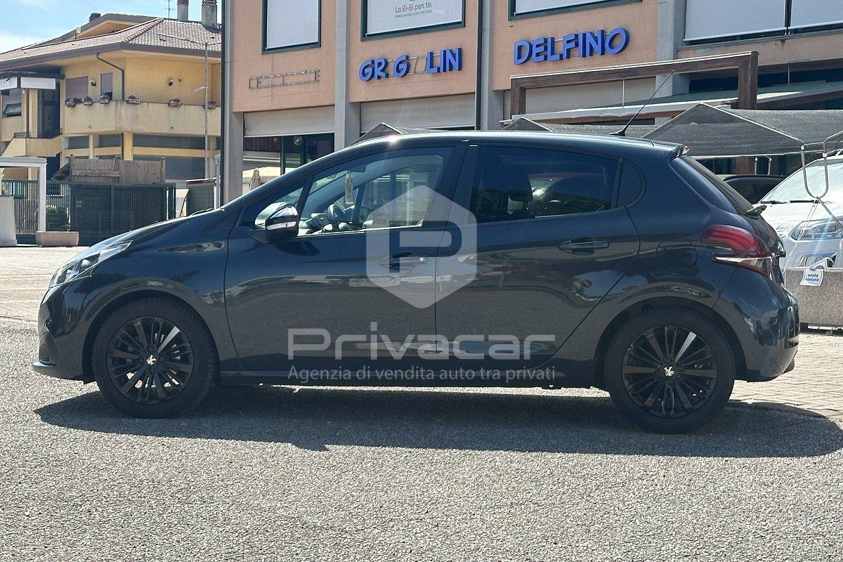PEUGEOT 208 1° serie PureTech 82 5 porte Black Line
