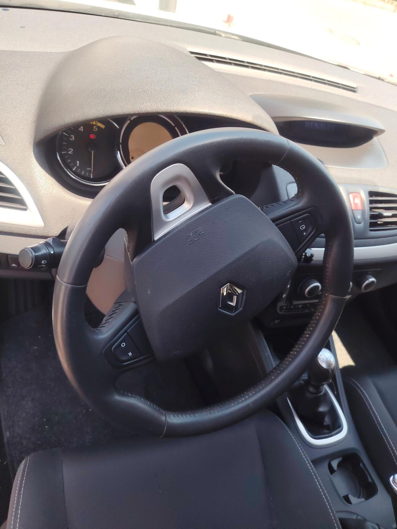 Renault Megane Mégane 1.5 dCi 110CV Attractive