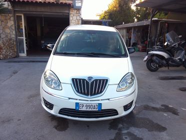 Lancia MUSA 1.3 Mjt 95 CV Gold 95 CV 2012