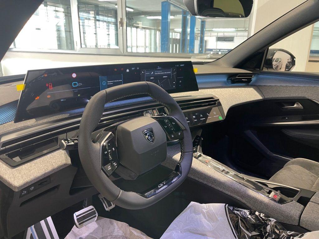Peugeot 3008 GT Hybrid 145 TURBO A CATENA 8 ANNI DI GARANZIA