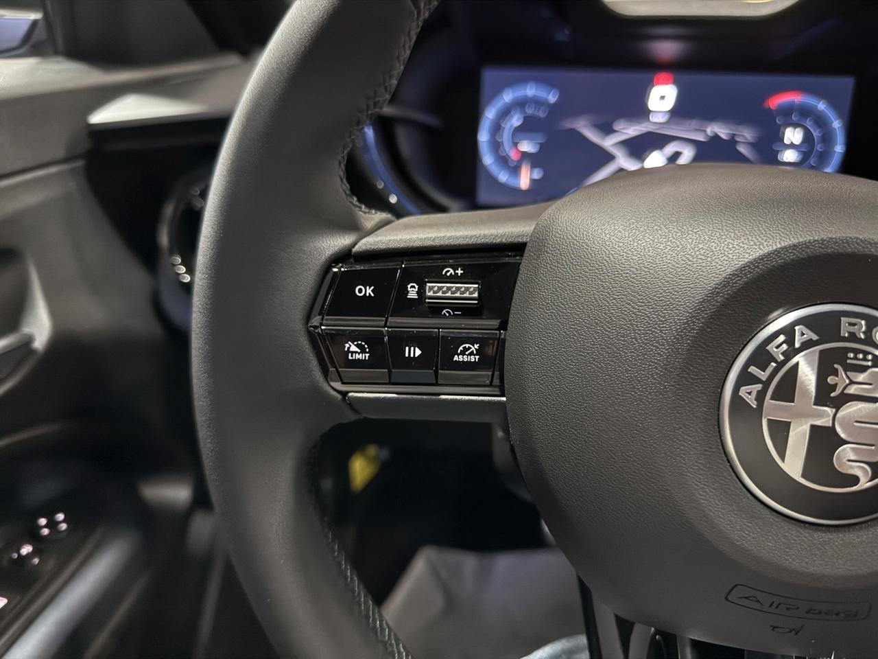 Alfa Romeo Junior 1.2 145 CV Hybrid eDCT6 Q4 Sprint