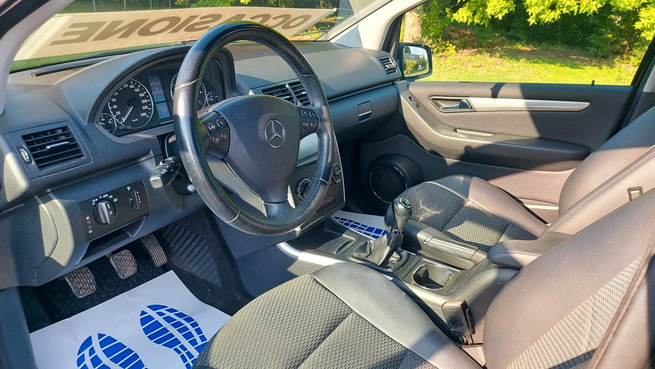 Mercedes-benz A 160 - BlueEFFICIENCY Premium