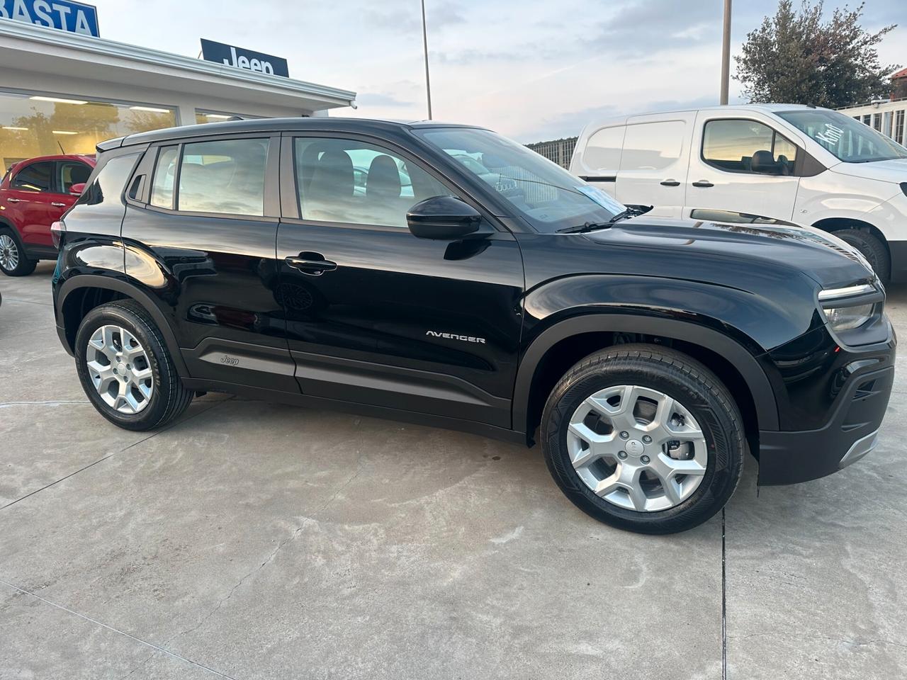 Jeep Avenger 1.2 Turbo 110 CV MHEV Altitude Km 0