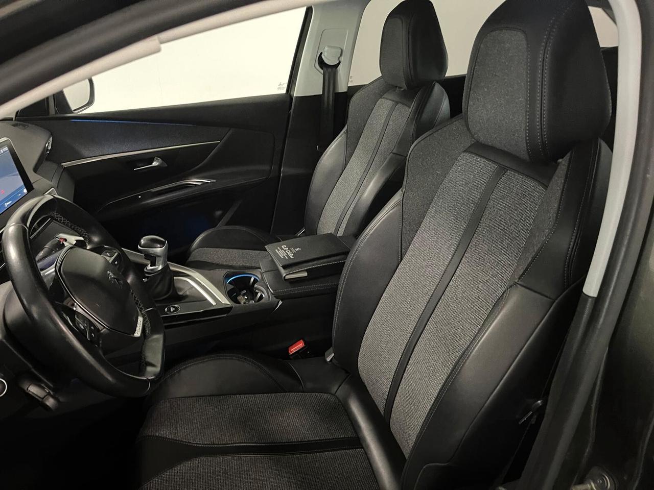 Peugeot 3008 BlueHDi 130 S&S Crossway