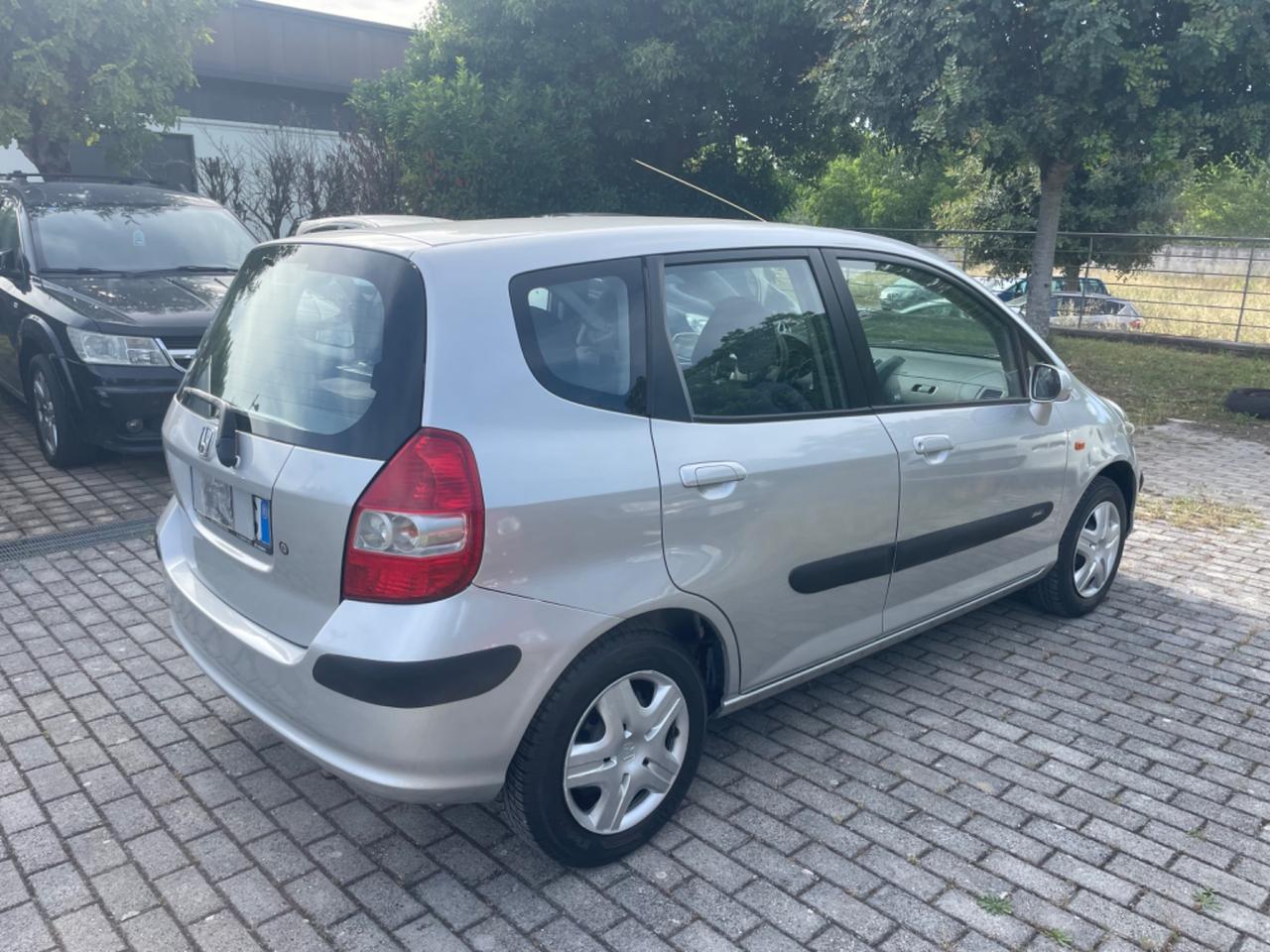 Honda Jazz 1.2 i-DSi 5p. LS km 125.000 Unica