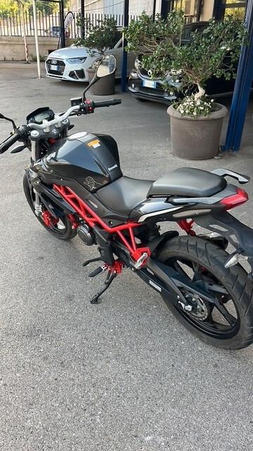 BENELLI BN 125