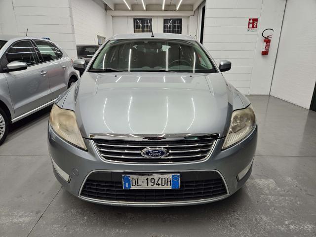 Ford Mondeo SW 2.0 tdci Titanium 130 Cv /auto /NEOPATENTATI