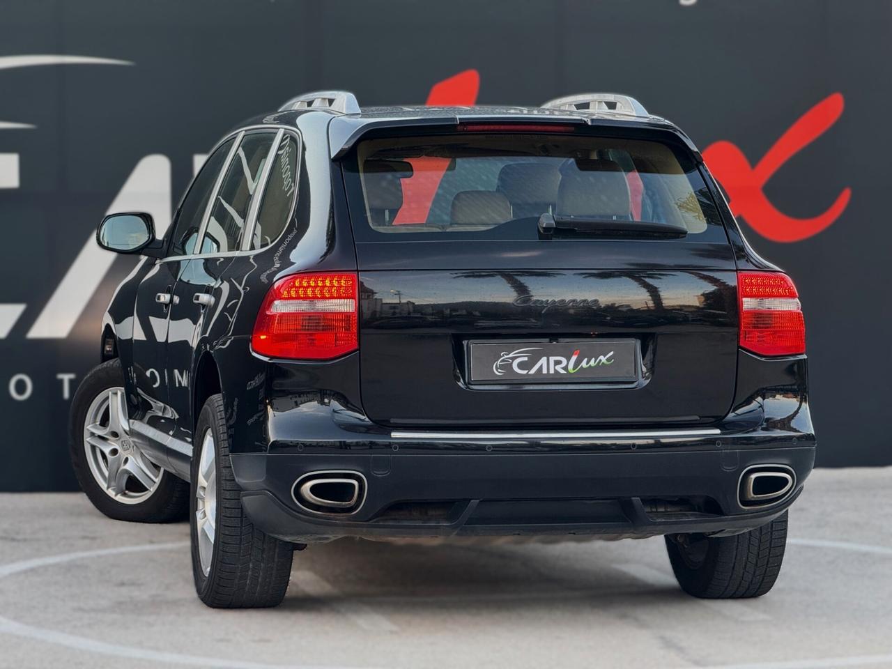 Porsche Cayenne 3.0 V6 Diesel 239CV PELLE CAM NAV