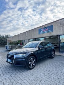 Audi Q5 2.0 TDI quattro S tronic Business