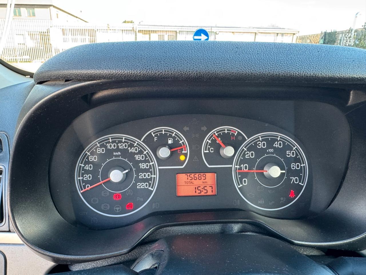 Fiat Grande Punto 1.2 5 porte Active con soli 75000km