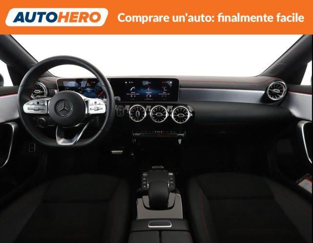 MERCEDES-BENZ CLA 200 Automatic Shooting Brake Premium