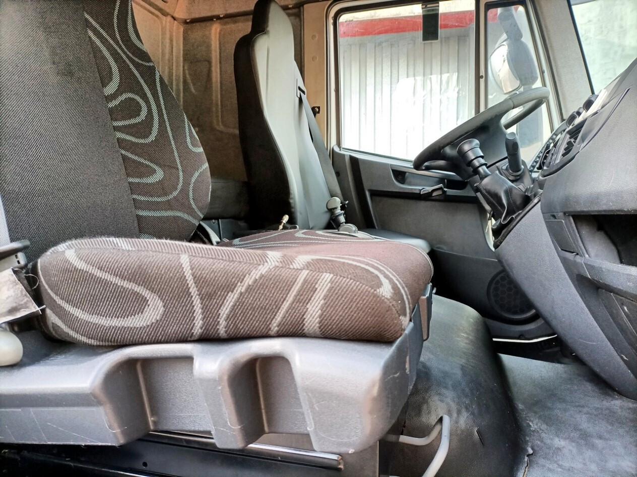 IVECO EUROCARGO 180E28 centina registrabile