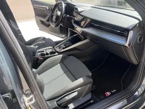 Audi A3 Sedan 35 TDI S tronic line edition