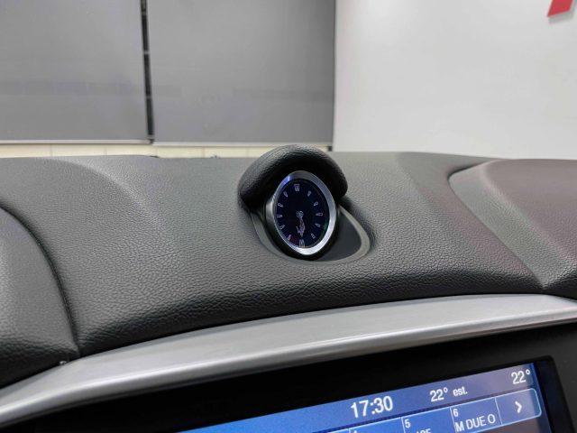 MASERATI Ghibli 3.0 V6 DS 275CV AUTO