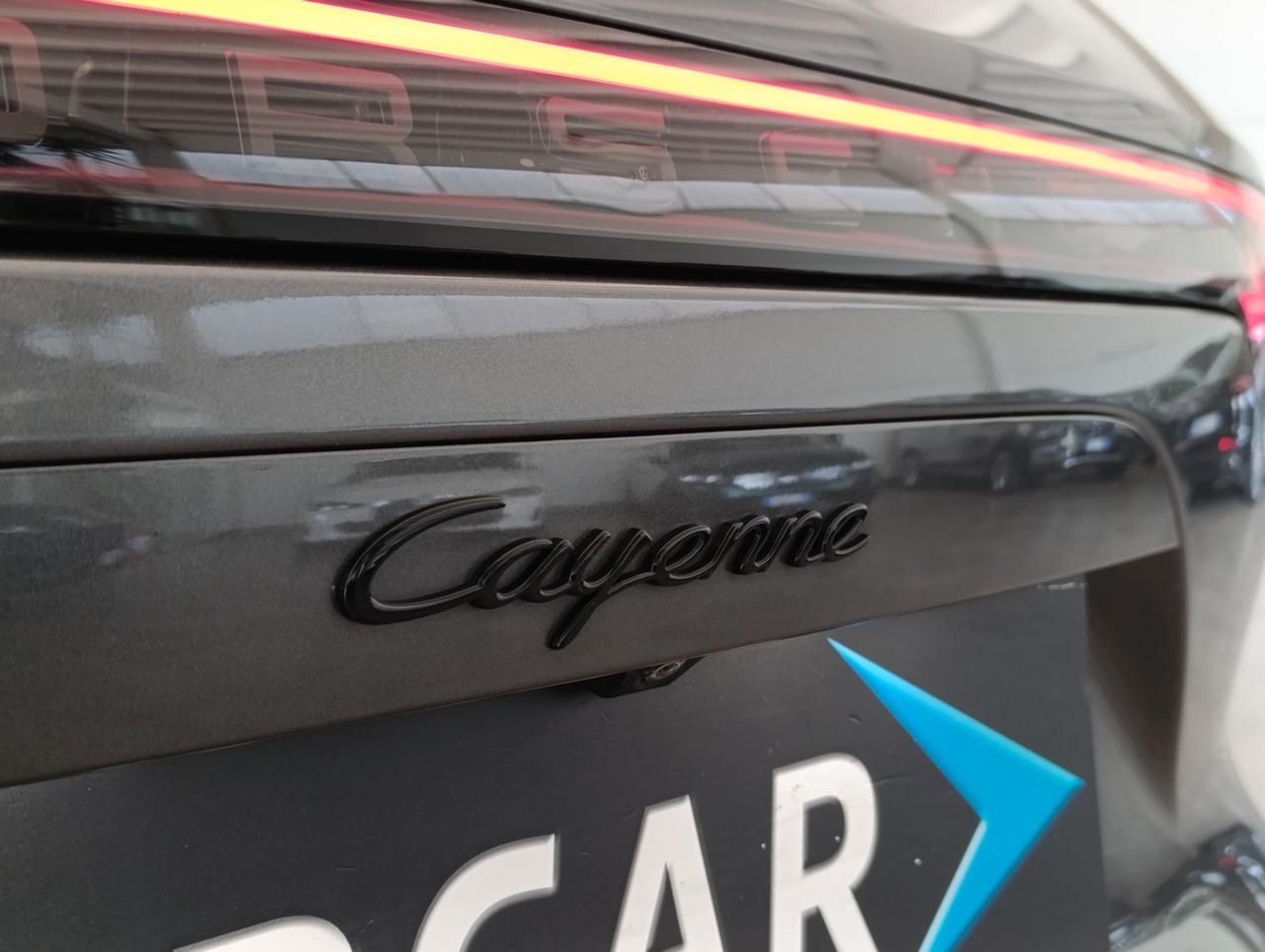 Porsche Cayenne 3.0 tiptronic