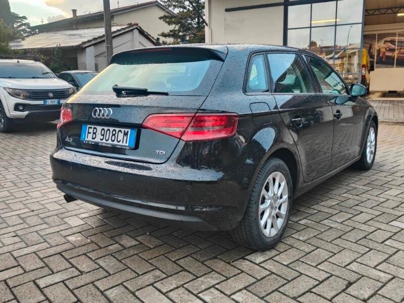 AUDI A3 3ª serie A3 SPB 1.6 TDI clean diesel A...