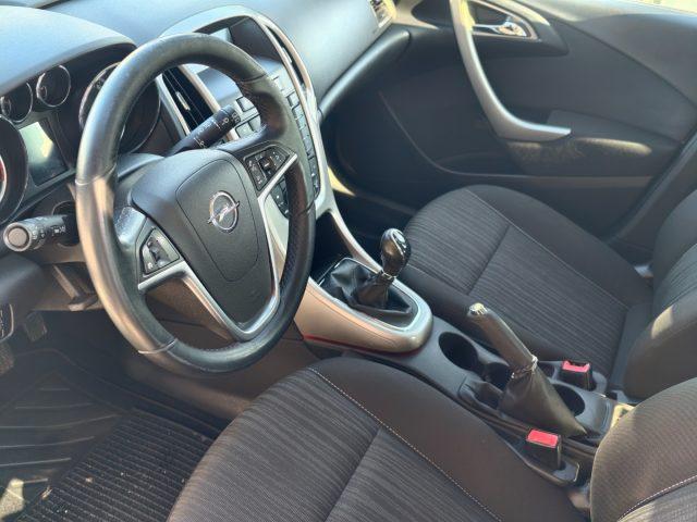 OPEL Astra 1.4 100CV 5 porte Cosmo