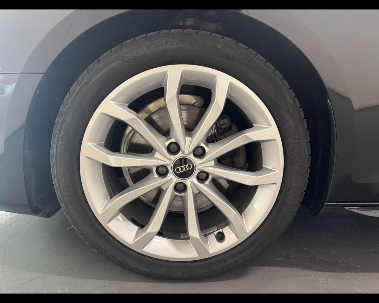 AUDI A4 AVANT 35 TDI MHEV S-TRONIC S LINE EDITION