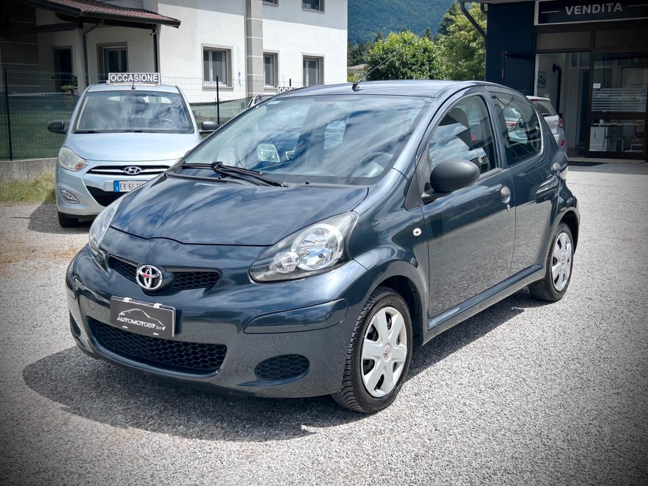 Toyota Aygo 1.0 5 porte - UNIPROPRIETARIO