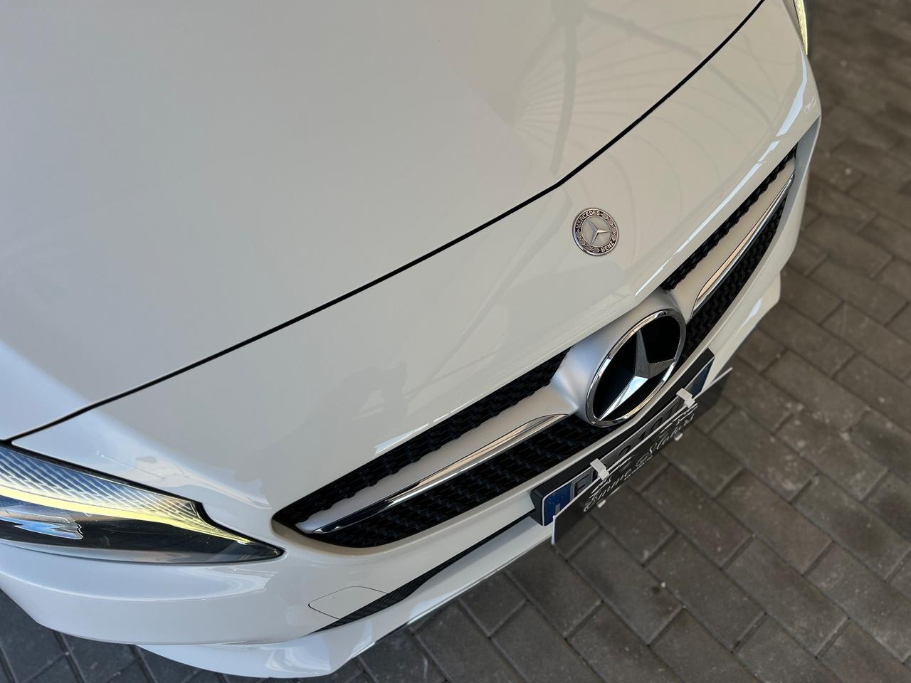 Mercedes-benz A 180 D 110 Cv Urban Style CRYSTAL GREY