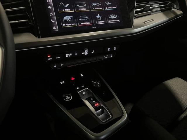 AUDI Q4 e-tron Q4 40 e-tron