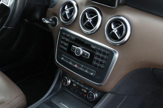 MERCEDES-BENZ A 200 d Automatic Premium PELLE/TELECAMERA