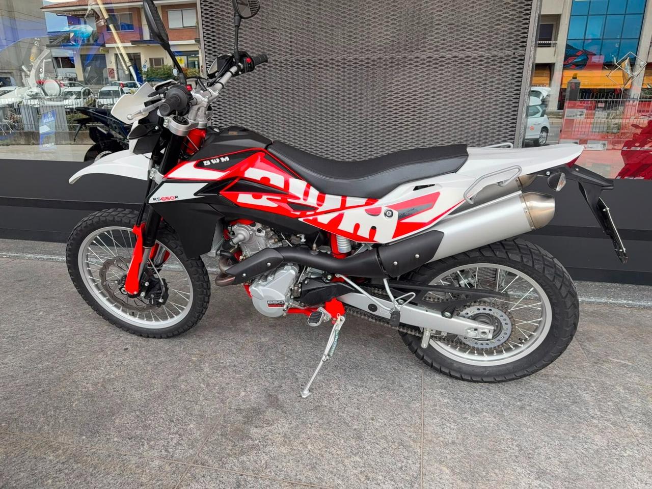 Swm RS 650 R