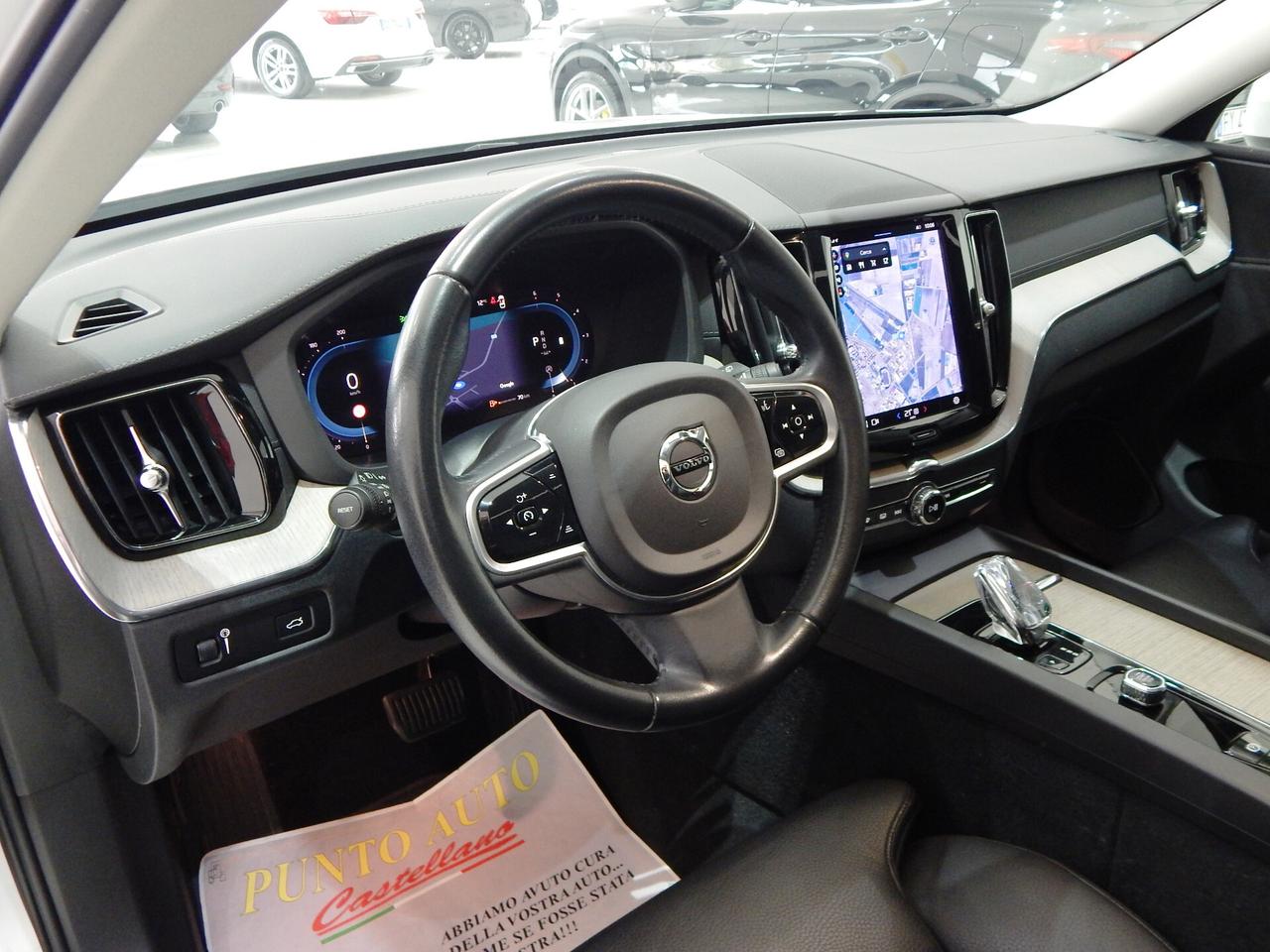 Volvo XC60 2.0 b4 Plus Bright Pro Aut. TETTO-NAVI-PELLE-PARK