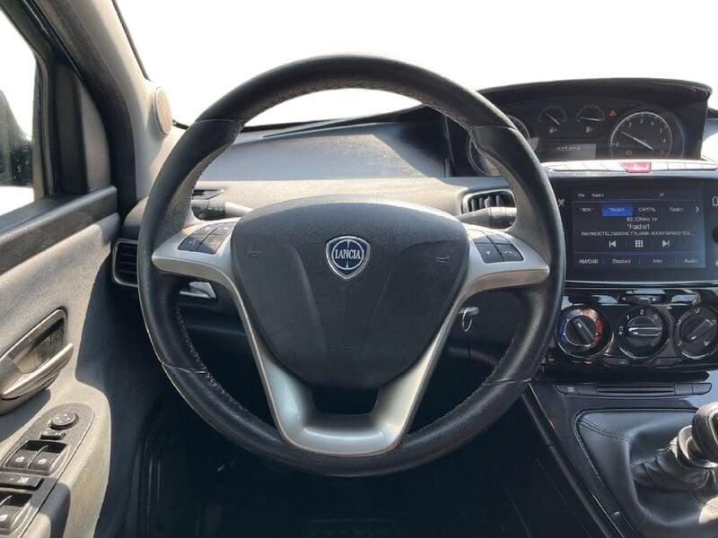 Lancia Ypsilon III 2021 1.0 firefly hybrid Gold s&s 70cv