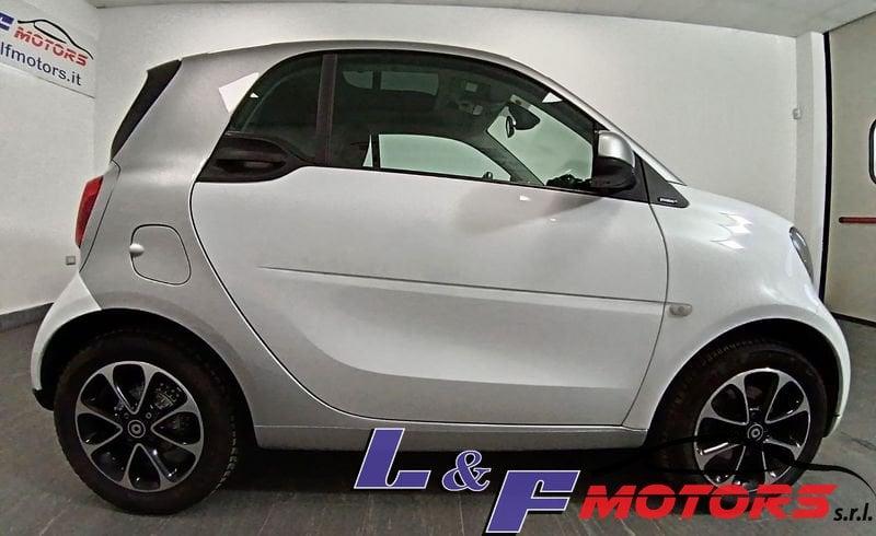 smart fortwo 70 1.0 52kW passion