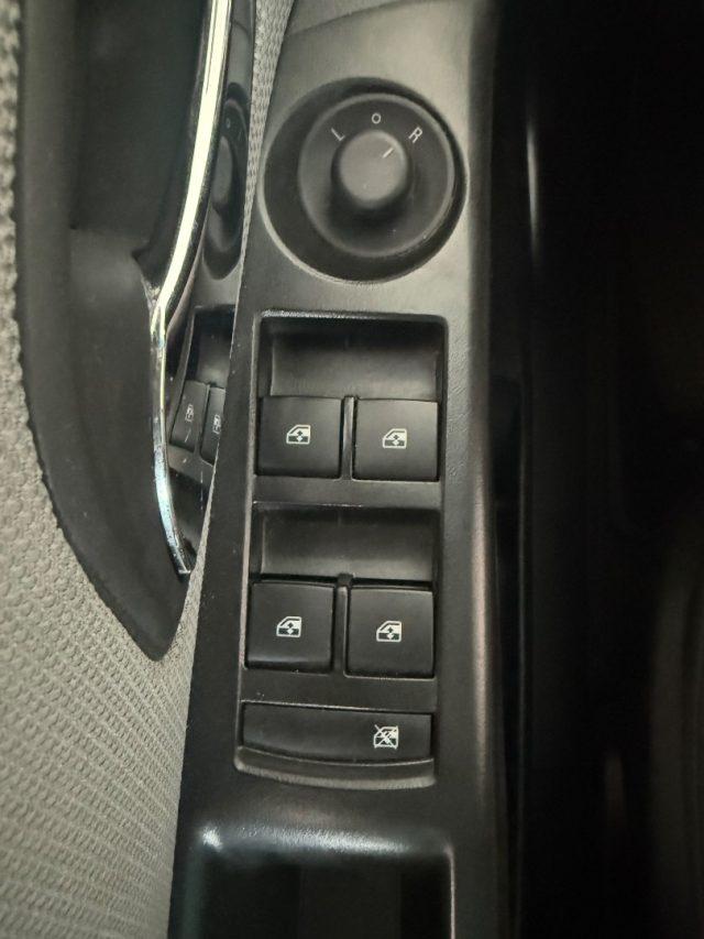 CHEVROLET Cruze 1.6 4 porte LS