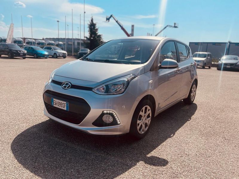 Hyundai i10 i10 1.0 MPI Login