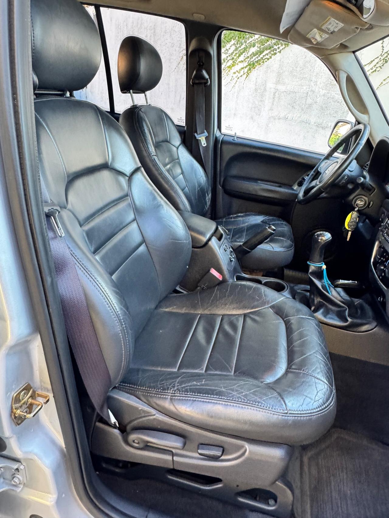 Jeep Cherokee 2.8 CRD Sport