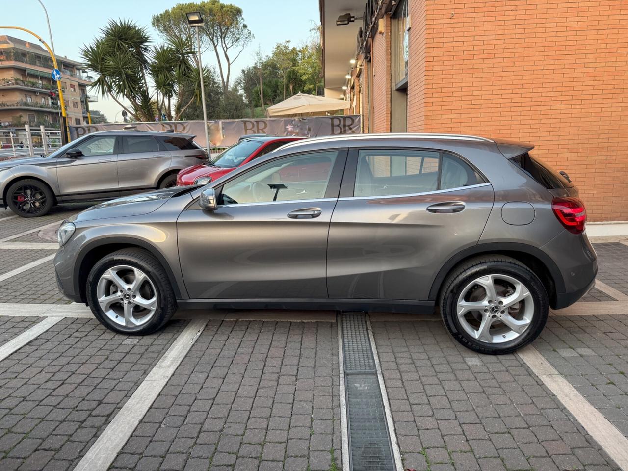 Mercedes-benz GLA 220d Sport Plus - IVA 22% - TAGLIANDI Mercedes-Benz