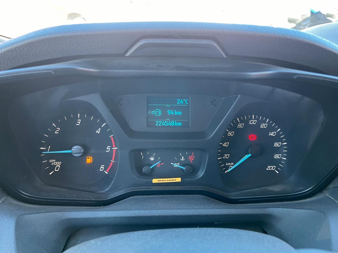 FORD TRANSIT L3H3 2.2 TDCi 155 CV – GANCIO TRAINO 28 Q.LI – SENZA ADBLUE