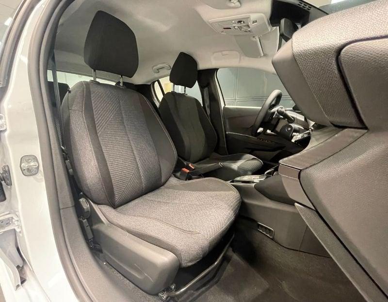 Peugeot 208 Hybrid 110 e-DCS6 Style