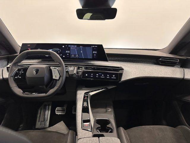 PEUGEOT 3008 Hybrid 145 e-DCS6 GT IN PROMO
