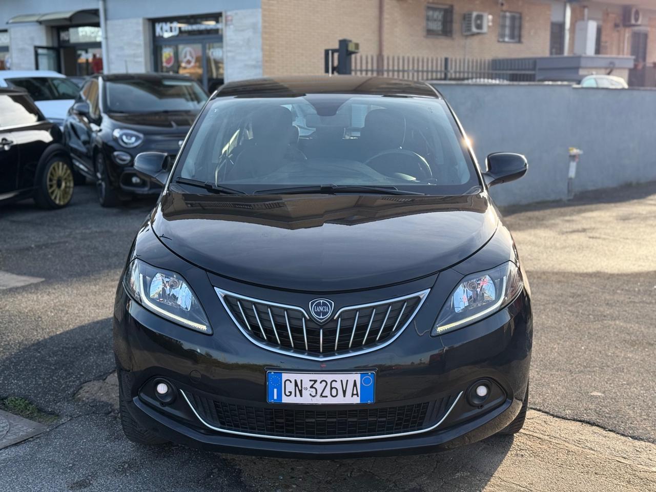 Lancia Ypsilon 1.0 FireFly 5 porte Hybrid Gold