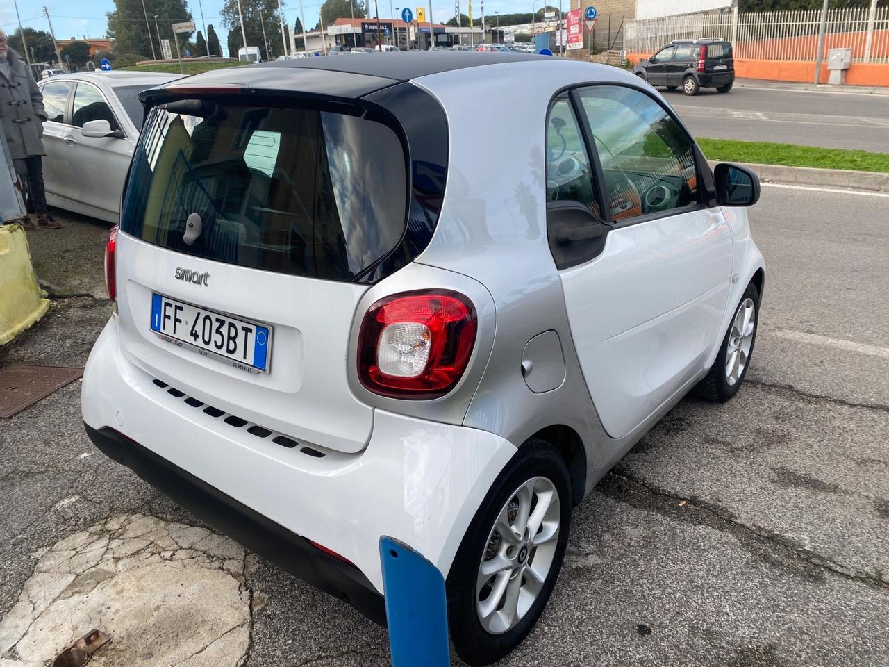 Smart ForTwo 70 1.0 Youngster benzina gpl !!!!scadenza 2033!!!